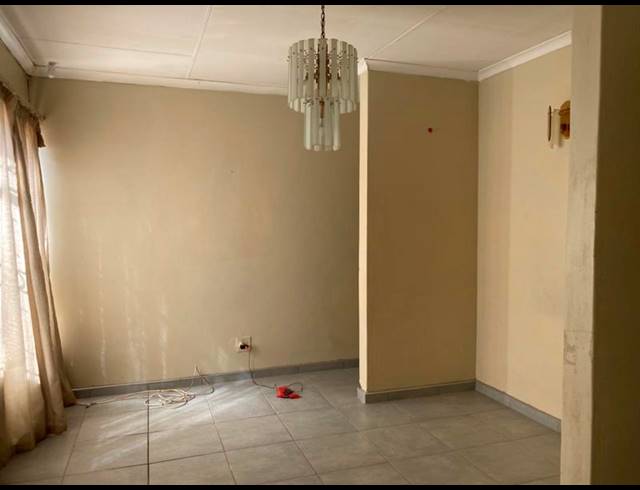 1 BEDROOM PROPERTY TO RENT IN MAHWELERENG